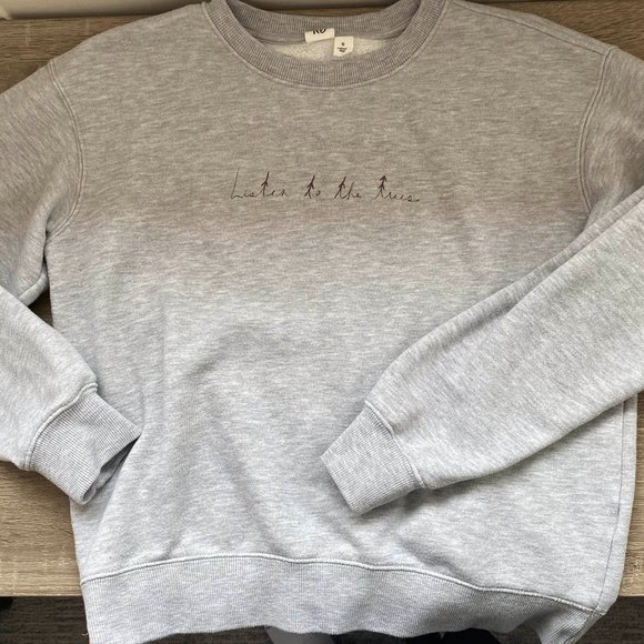 tentree Crewneck Sweater - Picture 1 of 3